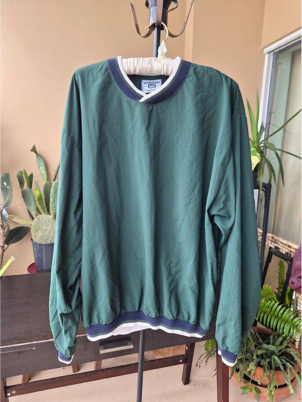 Vintage Lee Casual Collection Green Nylon Pullover Windbreaker Size L